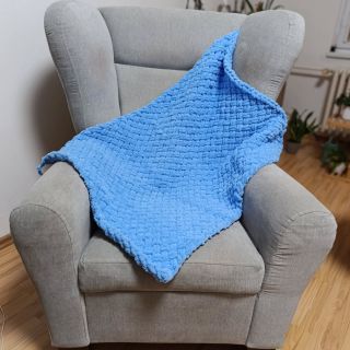 💙 NEVYZVEDNUTÁ OBJEDNÁVKA 💙 Tato krásná ručně pletená deka v jemné modré barvě se k nám vrátila jako nevyzvednutá...